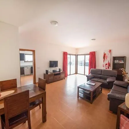 Playa Blanca Sleeps 6 Pool Wifi Apartamento