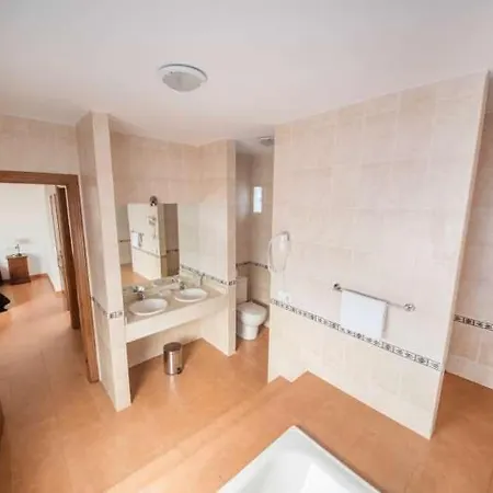 Playa Blanca Sleeps 6 Pool Wifi Apartamento *