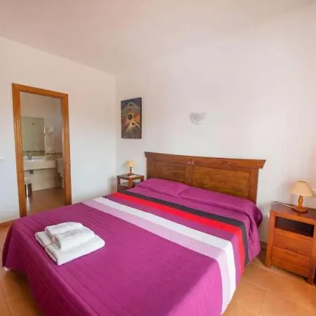 Apartamento Playa Blanca Sleeps 6 Pool Wifi